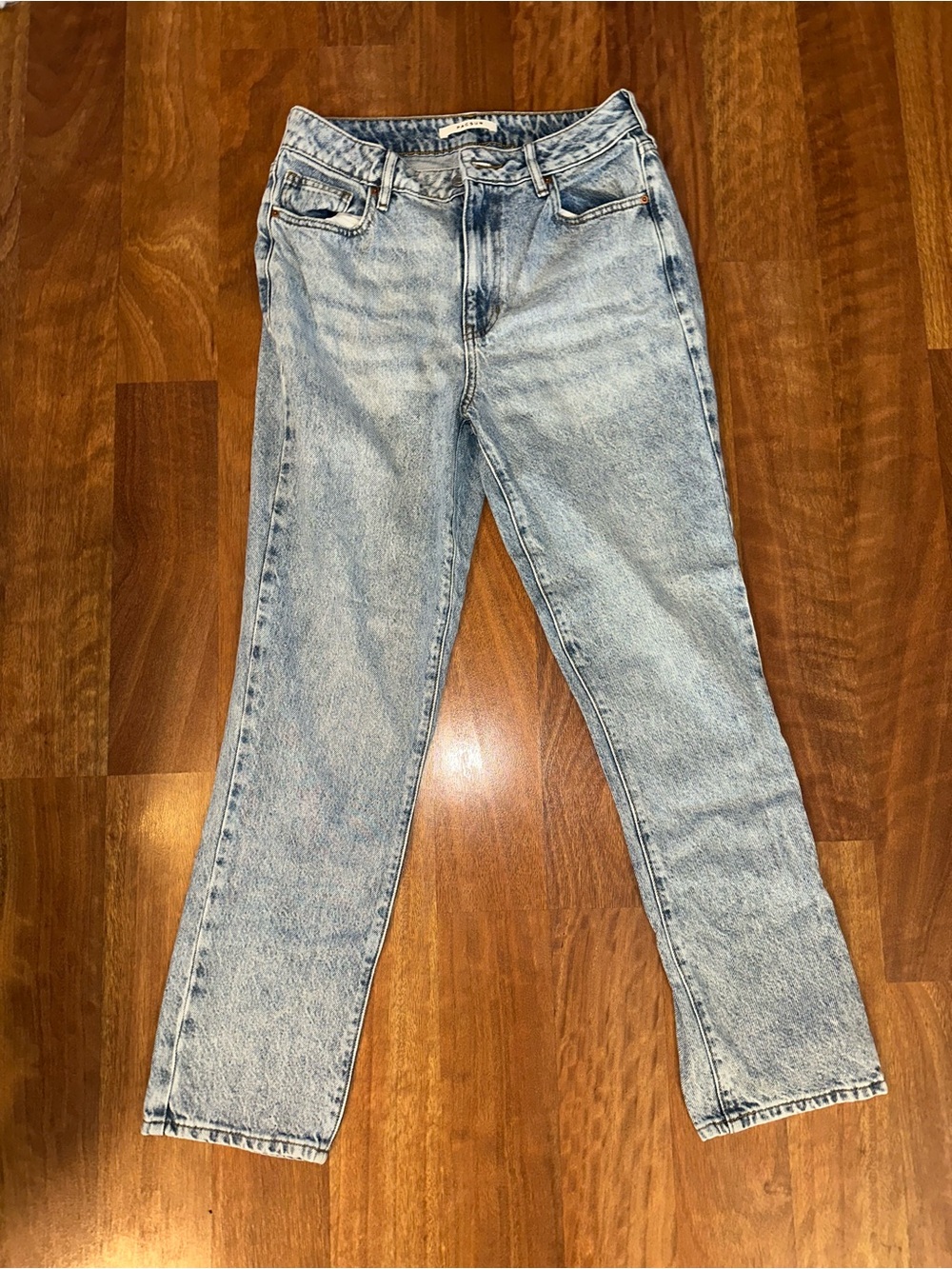 PacSun High-Rise Mom Jeans in Light Blue